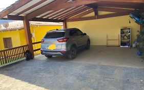 Casa com ótima localização